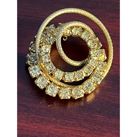 VTG Rhinestone Brooch Lot of 2 Gold Tone Concentric Circles Coquette Glam Bling - Picture 7 of 8